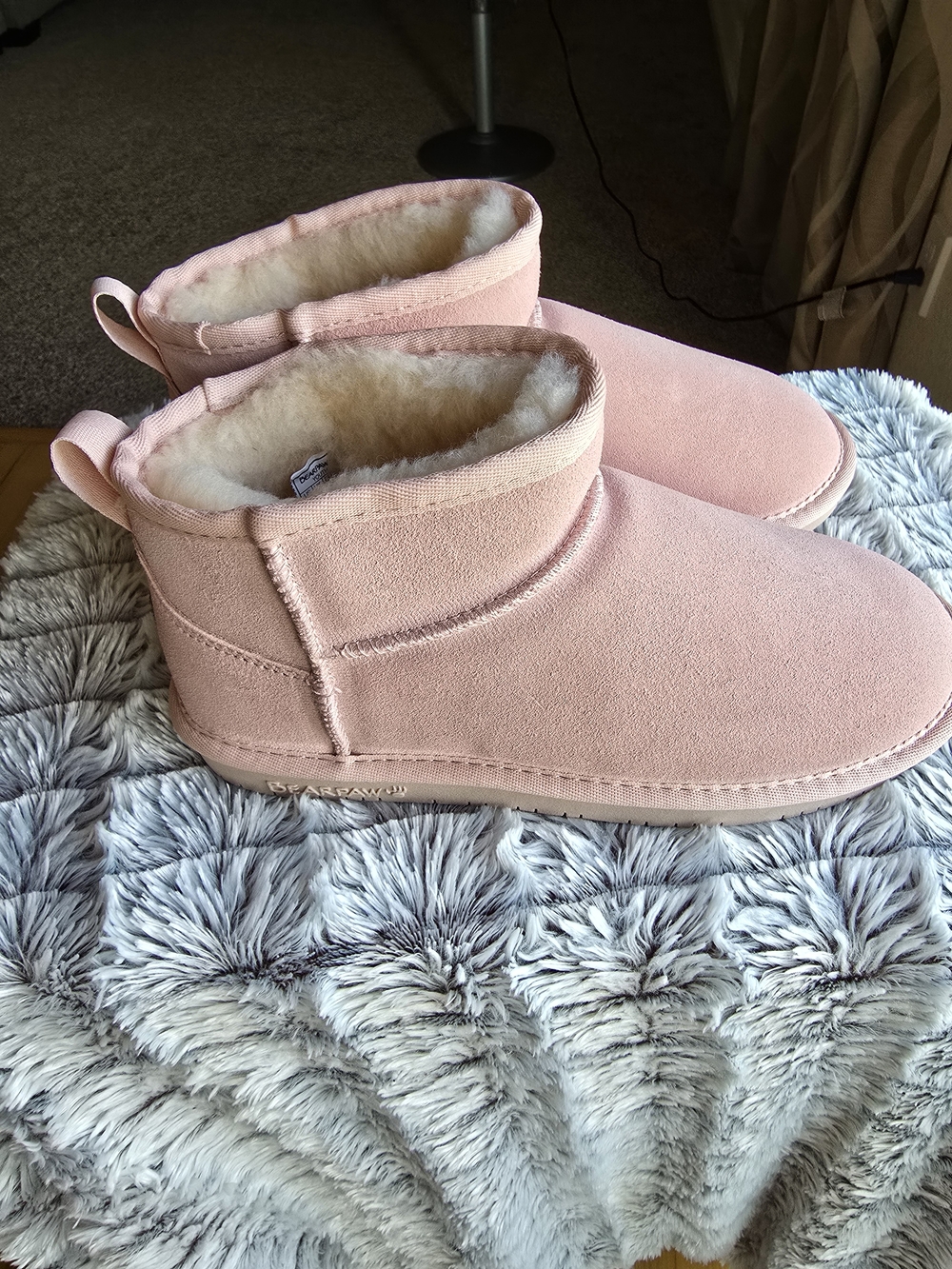 Bearpaw Big Girls Kiara Suede Winter Boots Pink Size 7 NWOB